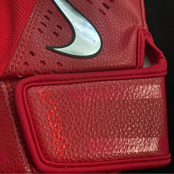 Nike Trout Force Edge Batting Gloves 2.0 Youth Large Red/Metallic Chrome - Picture 13 of 15